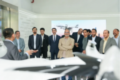 小智要闻 | 小鹏汇天完成2.5亿美元B轮融资；宝马集团携手Momenta共研中国专属智能驾驶辅助系统