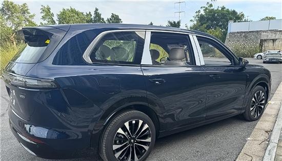 华为乾崑科技旗舰大六座 宝骏华境S更多信息